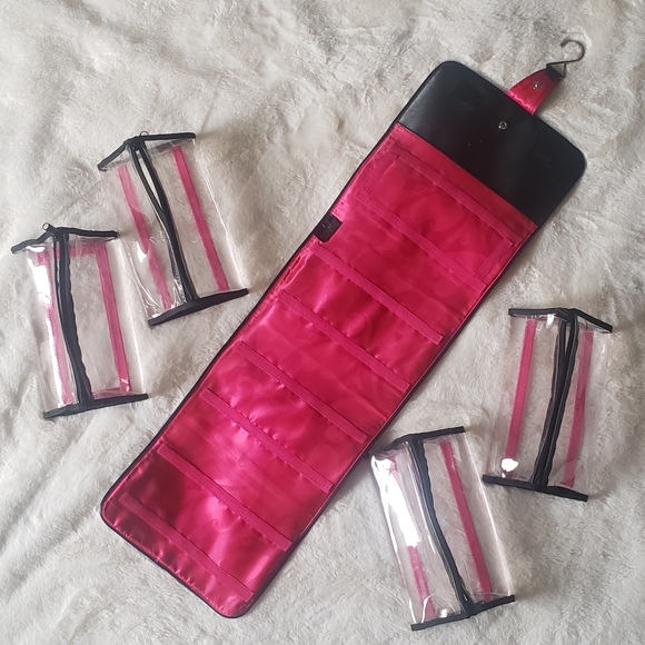 🆕️👝MK-Vintage Rollup Travel Bag - Picture 2 of 7